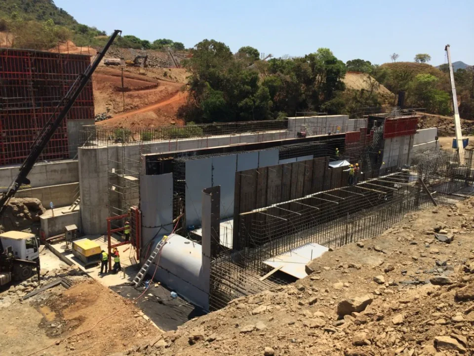 Central Hidroeléctrica San Bartolo-3